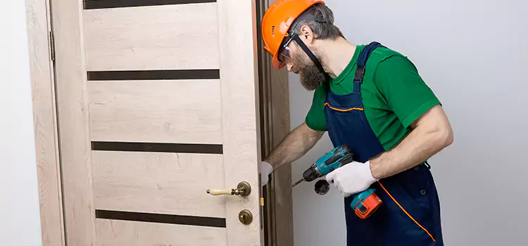Replace Internal Door Handle with Lock Selma