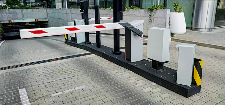 Custom Gate Design & Integration Selma